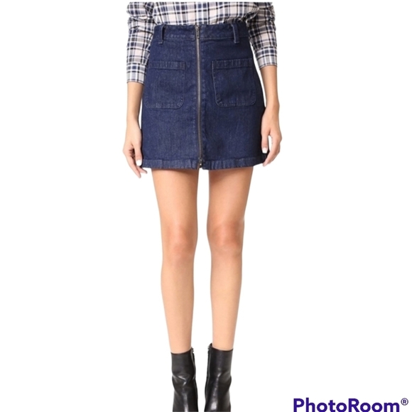 Madewell* Denim Mini Skirt* Two Way Zipper* Dark Blue* Sz 31 - Picture 1 of 5
